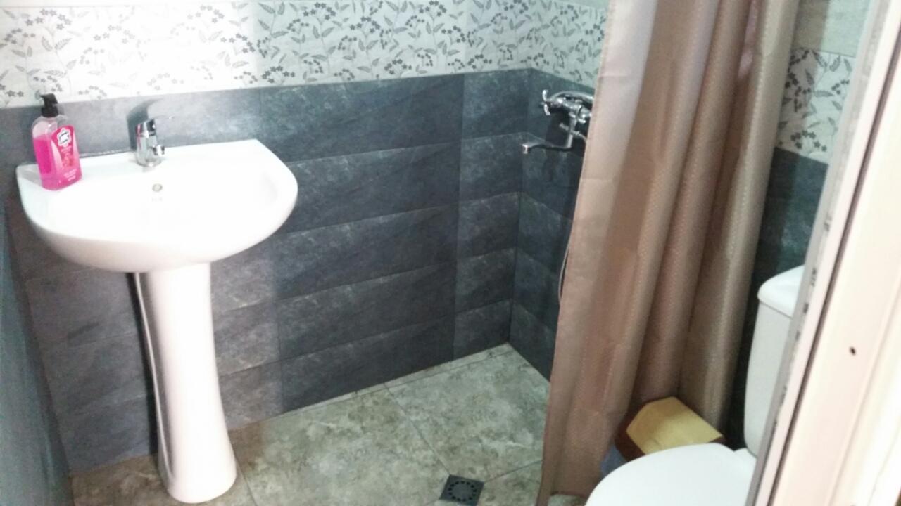 The White House Hotel Kazbegi Bagian luar foto